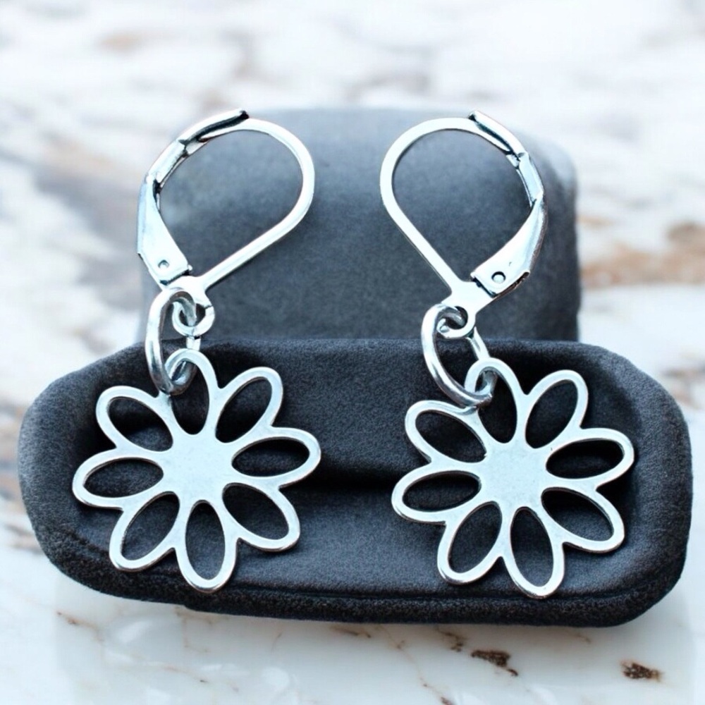 🆕 Flower Dangle Earrings Stainless Steel